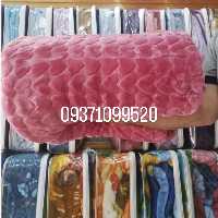 پتو نرمینه دونفره مدل نگین بسیار لطیف و براق طرح برجسته قلب ساکدار اورجینال رنگ پوست پیازی