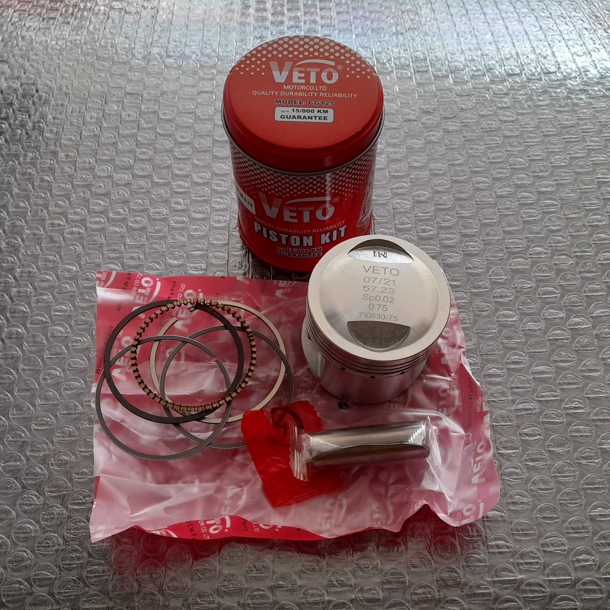 رینگ و پیستون موتور هندا 125 سی سی مارک وتو کیفیت عالی درجه یک(قوطی فلز)شماره (25-50-75-100)