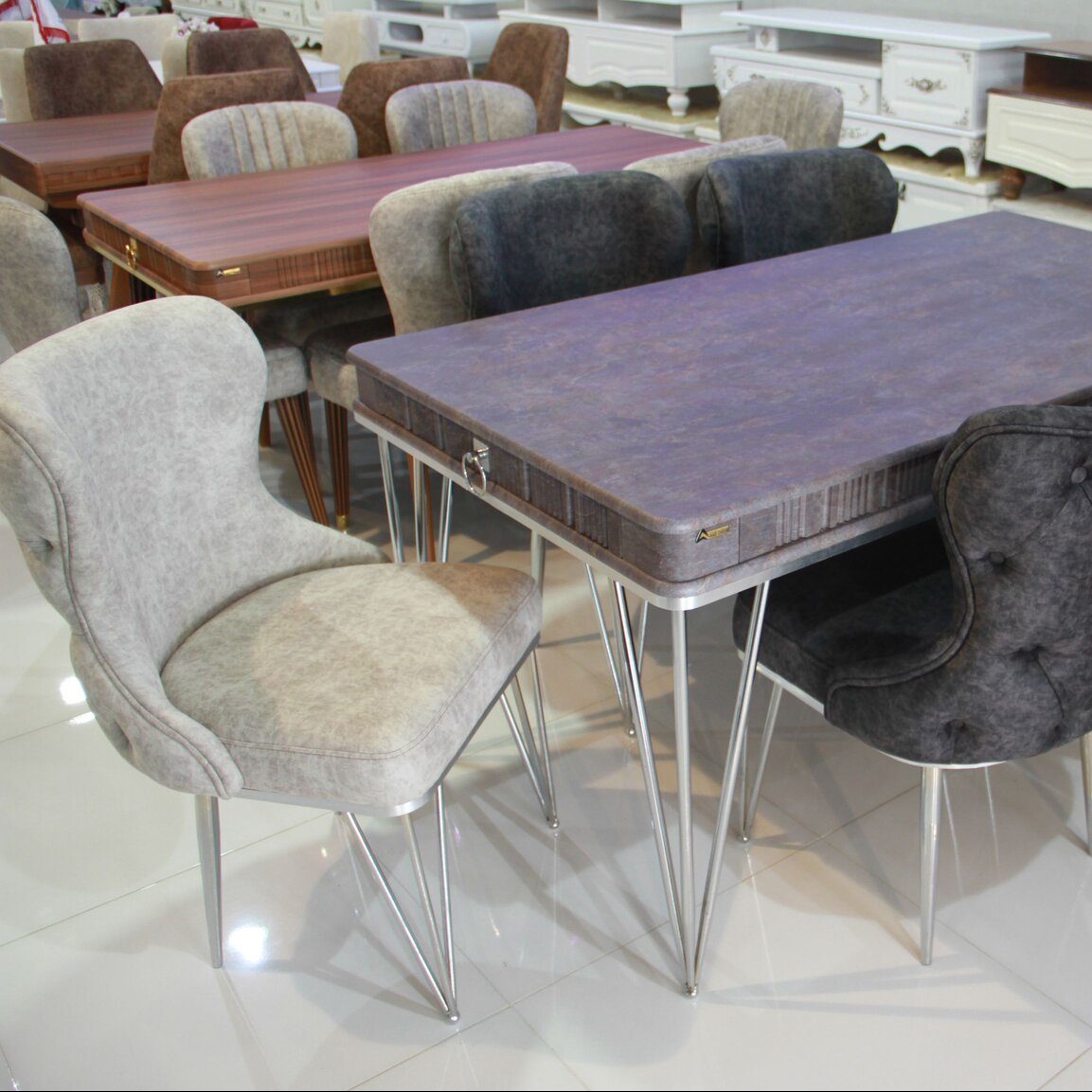 میزغذاخوری 624