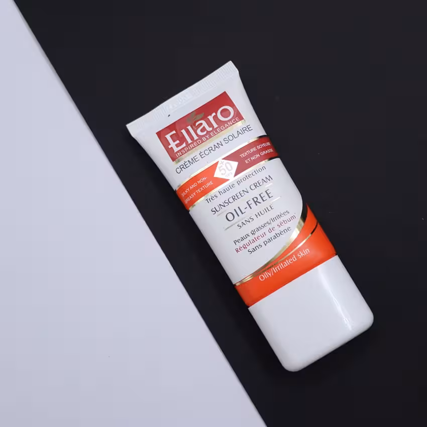 کرم ضدآفتاب الارو پوست چرب SPF50 بی رنگ 40 میل