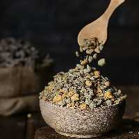 مغز تخمه آفتابگردان طعمدار (مخلوط باربیکیو و سرکه ای)