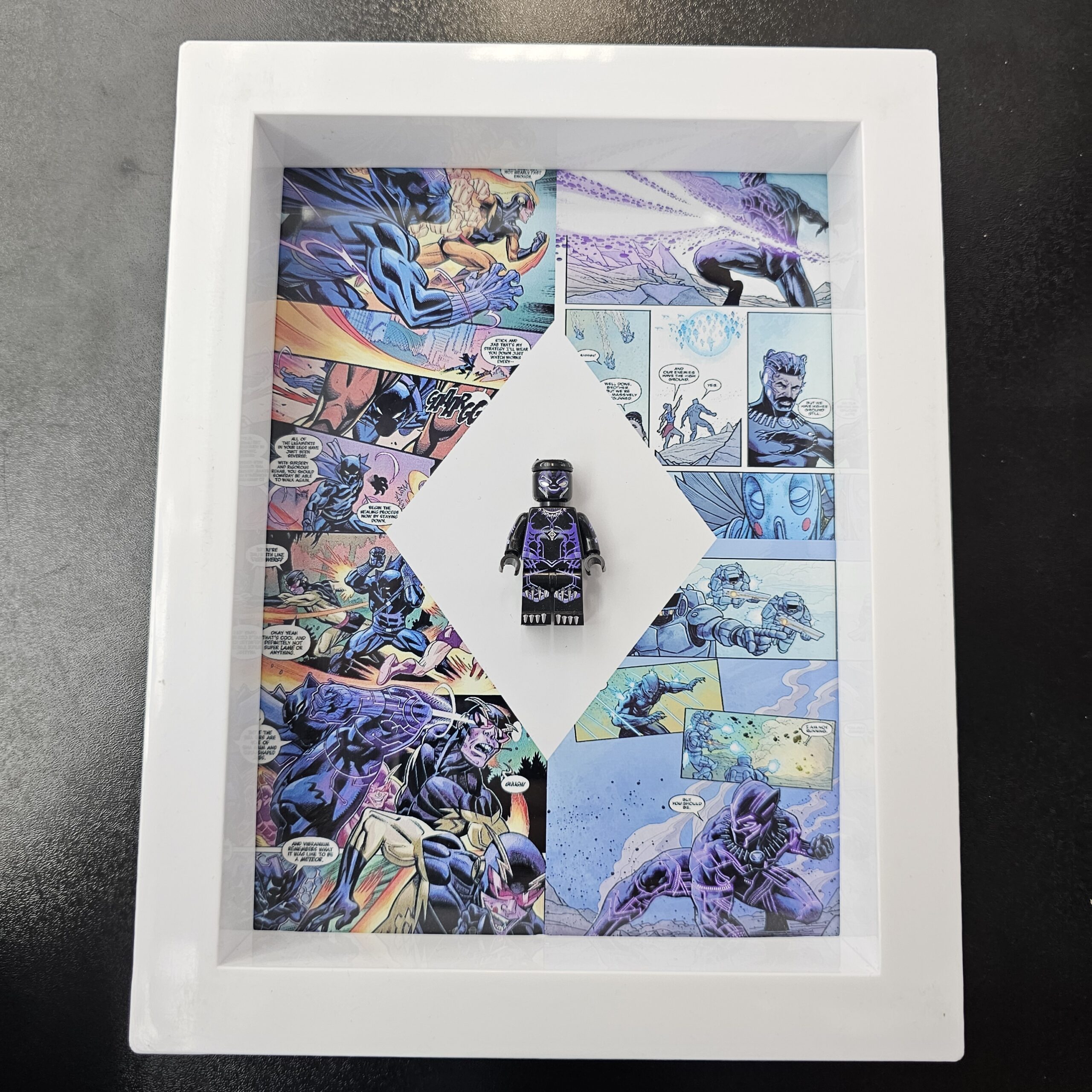 تابلو لگو پلنگ سیاه