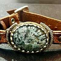 دستبند سنگ شجر بهاری فردوس با بند چرمی 