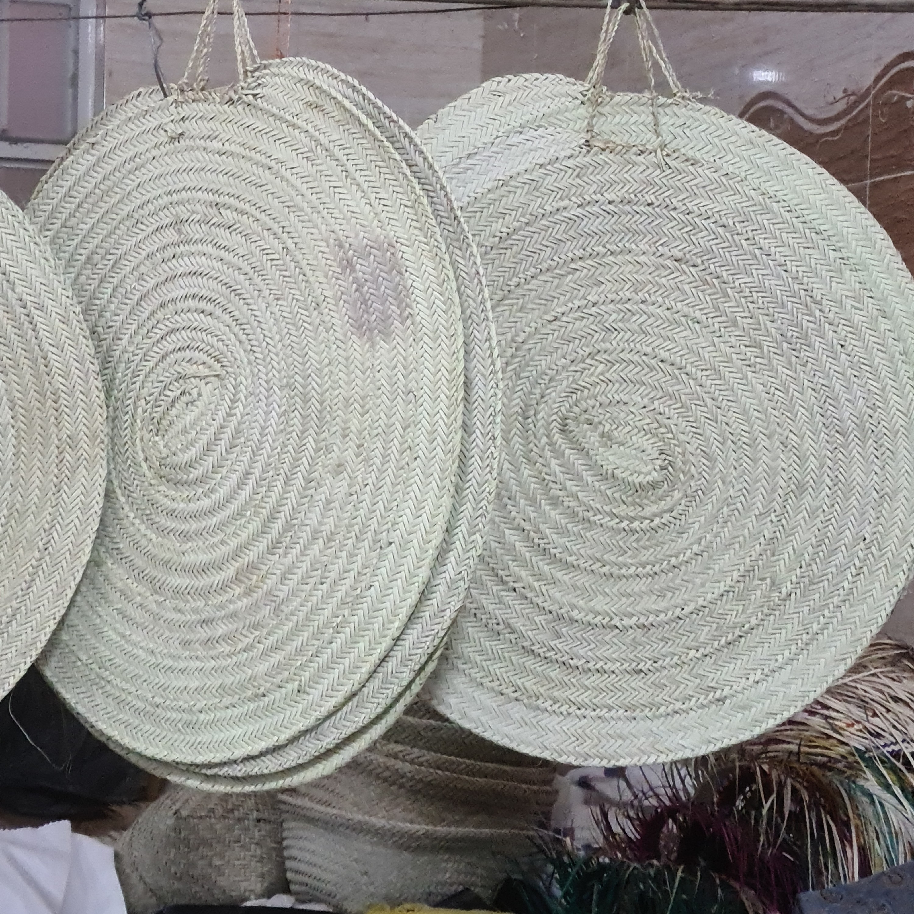 سفره حصیری قطر حدود 100 سانت (پس کرایه)