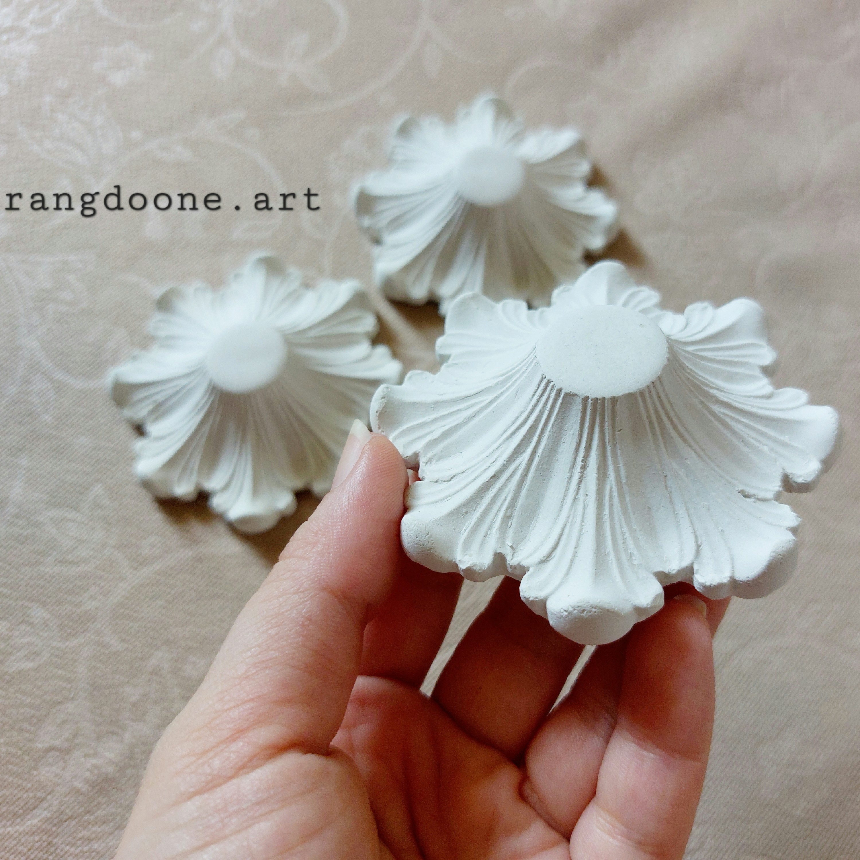 بیس خام پایه ظرف هفتسین سنگ مصنوعی