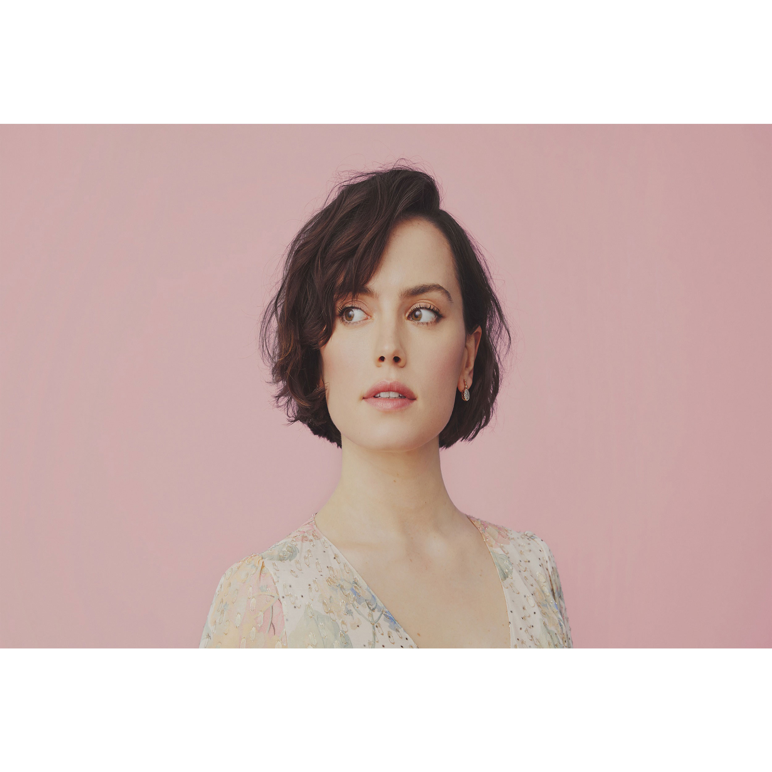 تابلو شاسی مدل بازیگر دیزی ریدلی T5983