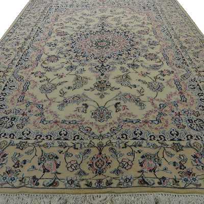 فرش دستبافت چهار متری مدل نایین کد 686