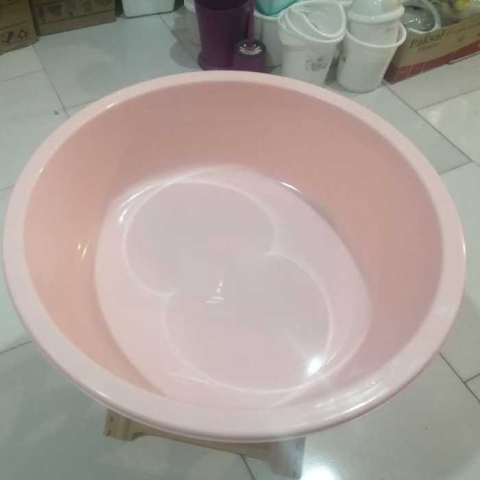 لگن پلاستیکی برند معتبر استانداردکد4027کیفیت بسیار عالی و نمونه تهیه شده از موادنو