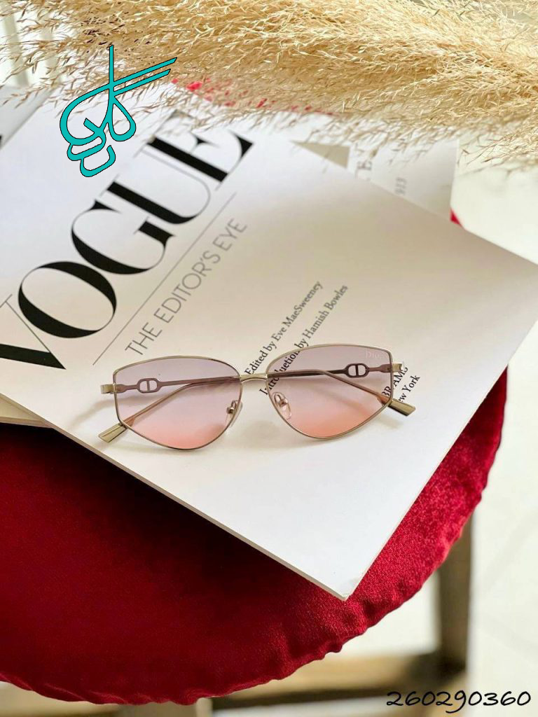 خرید عینک اسپرت برند dior فرم کائوچو دارای استاندارد uv400 همراه با کاور و دستمال کد 2415200 - ردگل