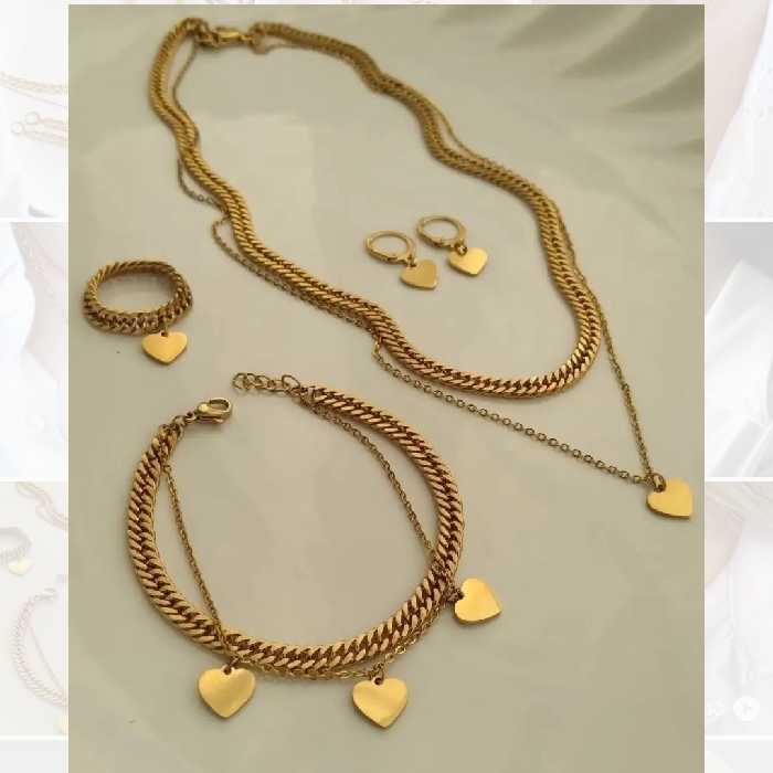 ست کارتیر استیل با آویز قلب  ،ارسال رایگان،رنگ ثابت تضمینی، مناسب استفاده روزانه و دائم و هدیه،بدلیجات استیل