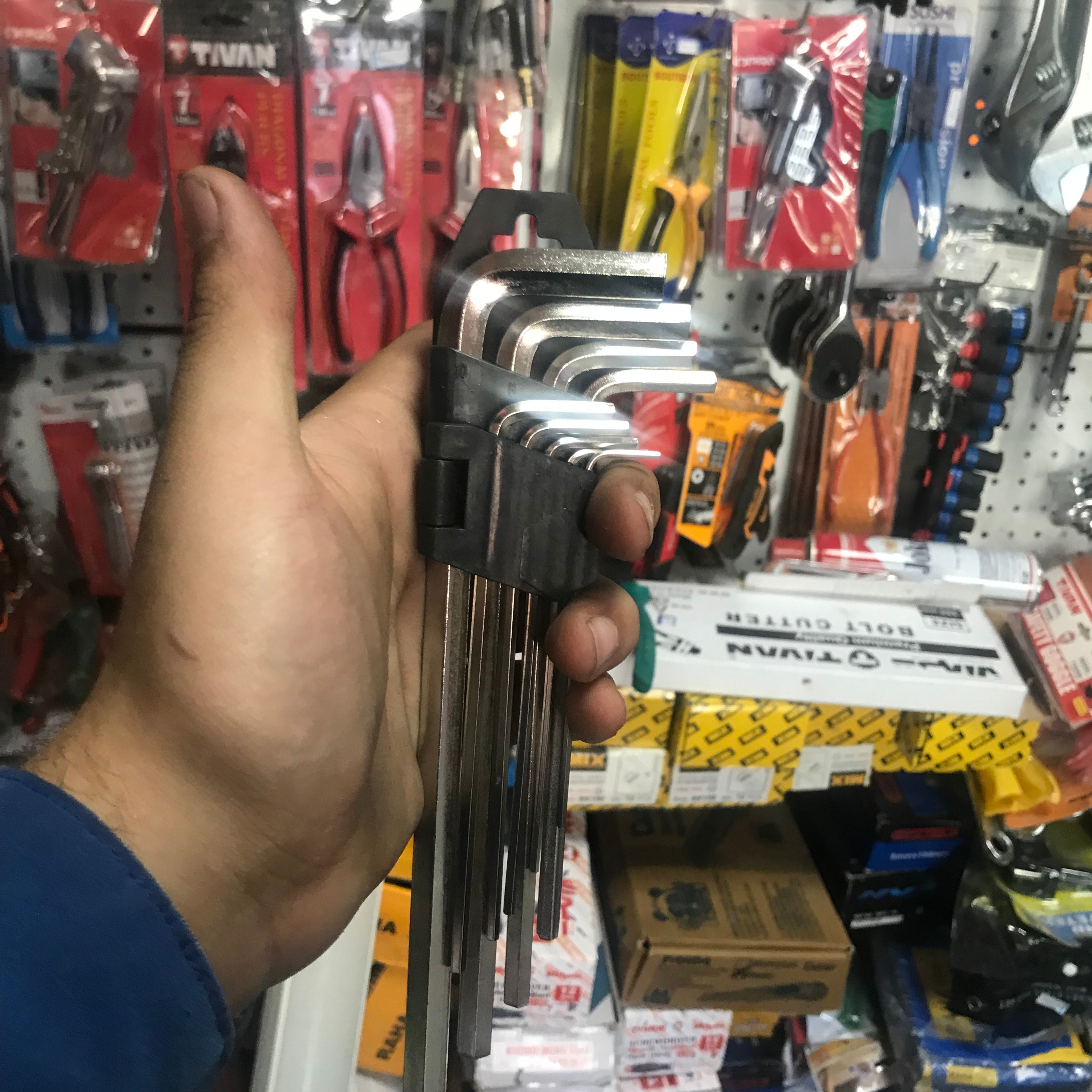 ست الن تکی