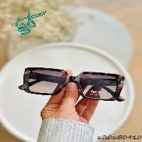 خرید عینک زنانه برند Tom ford فرم کائوچو دارای استاندارد uv400 همراه با کاور و دستمال کد 2415202 - ردگل