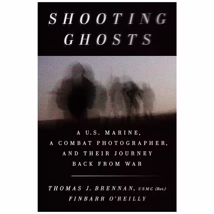 کتاب Shooting Ghosts اثر جمعی از نویسندگان  انتشارات Viking