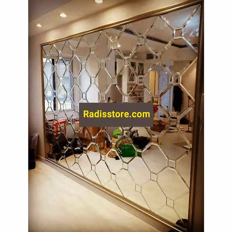 آینه دکوراتیو طرح باتیس