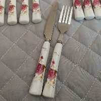  کارد و چنگال سرامیکی  12 عددی دسته سرامیکی مارک یونیک لایف رنگ صورتی 6 عدد چنگال و 6 عدد کارد    