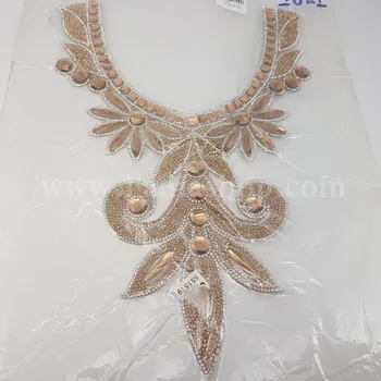 یقه آماده نگین دار