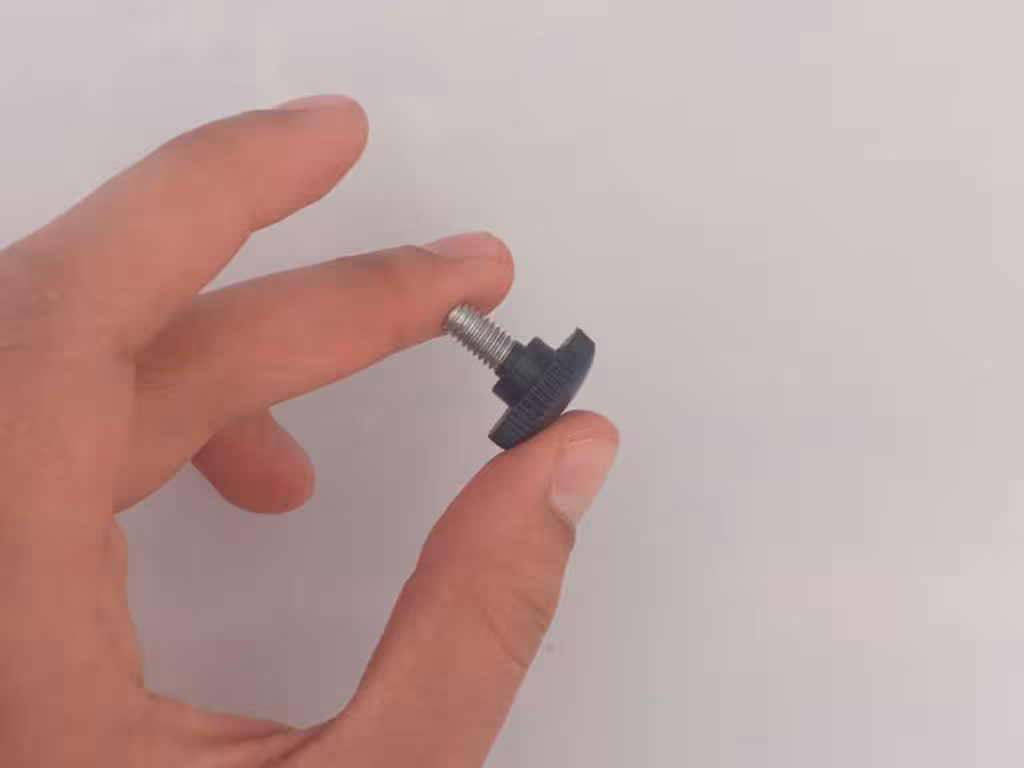 پیچ خروسکی فلکه ای  ولومی 6 قطر دسته پلاستیکی 20 mm طول رزوه 12 mm
