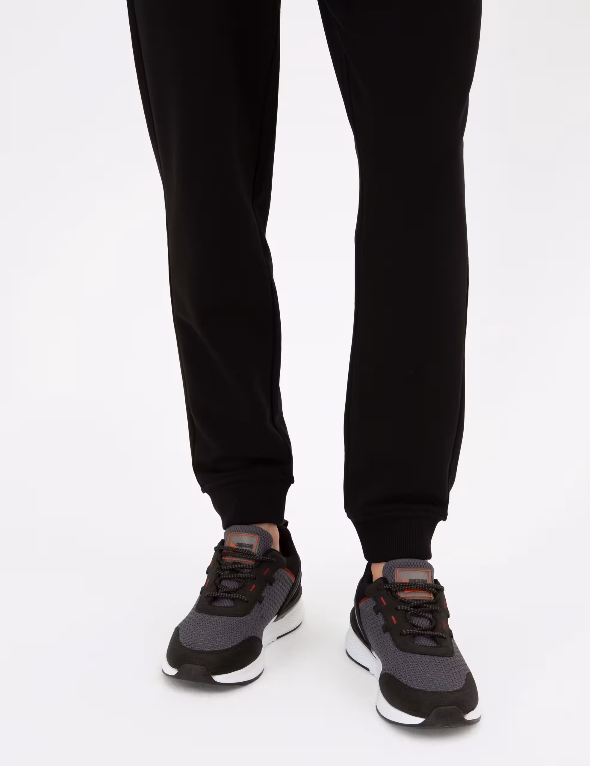 کفش کتانی و اسپرت مردانه خاکستری تیره پیرکاردین - فروشگاه لباس شهرمون