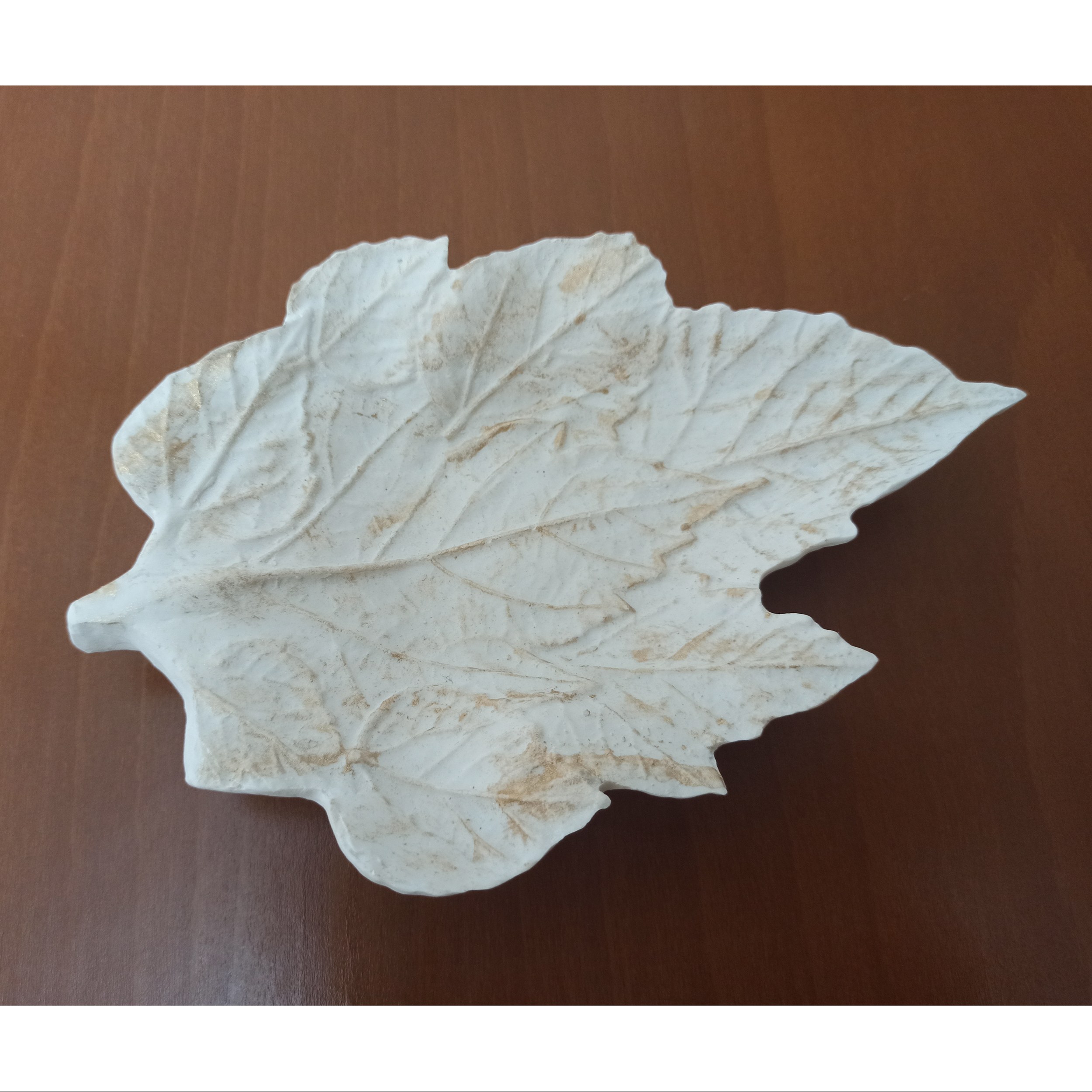 ظرف پذیرایی طرح برگ کد 250 سفید