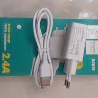 شارژر 2.4 همراه کابل میکرو Denmen
