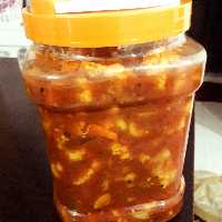 ترشی گوجه یا ترشی فصل در بسته بندی 2 کیلویی