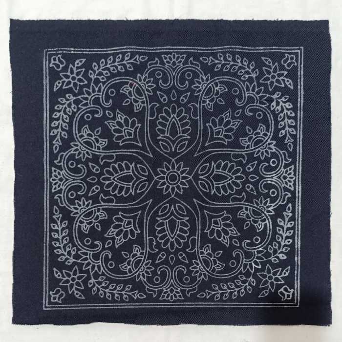 پته خام مربع سرمه ای با نخ سنتی خارجی شیمیایی ، کوسن، رومیزی و تابلو پته