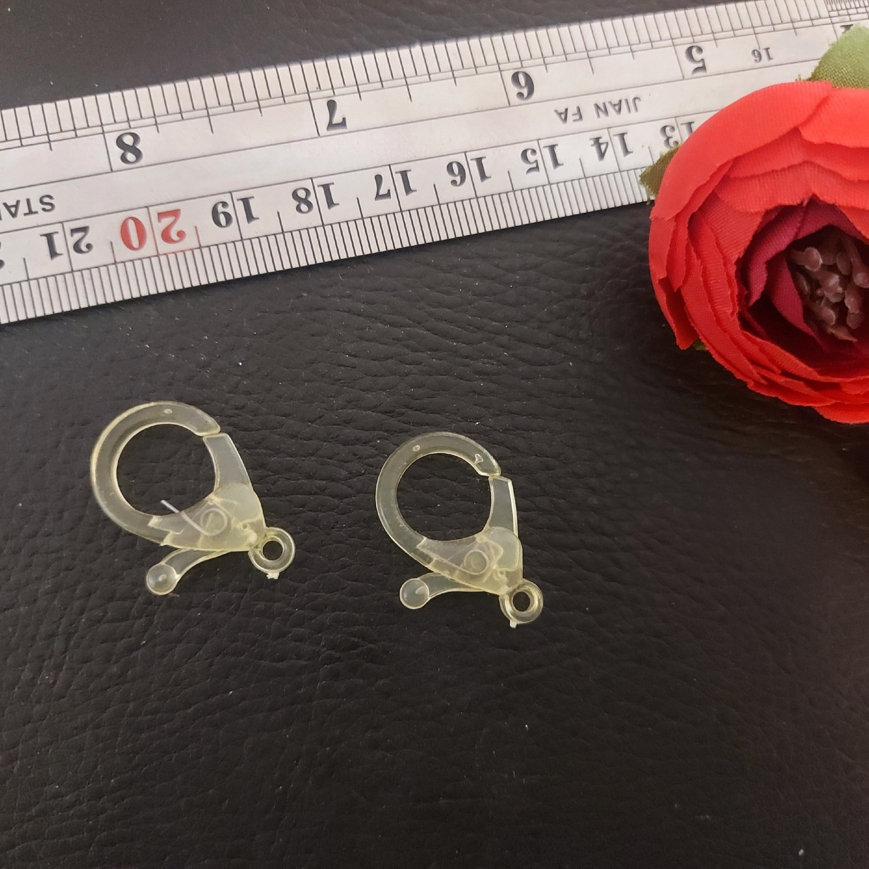 قفل طوطی سیلیکونی سبز شیشه ای 