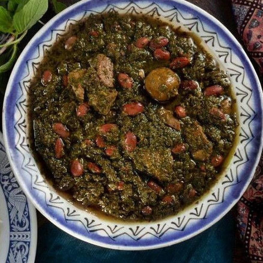 خورشت قرمه سبزی