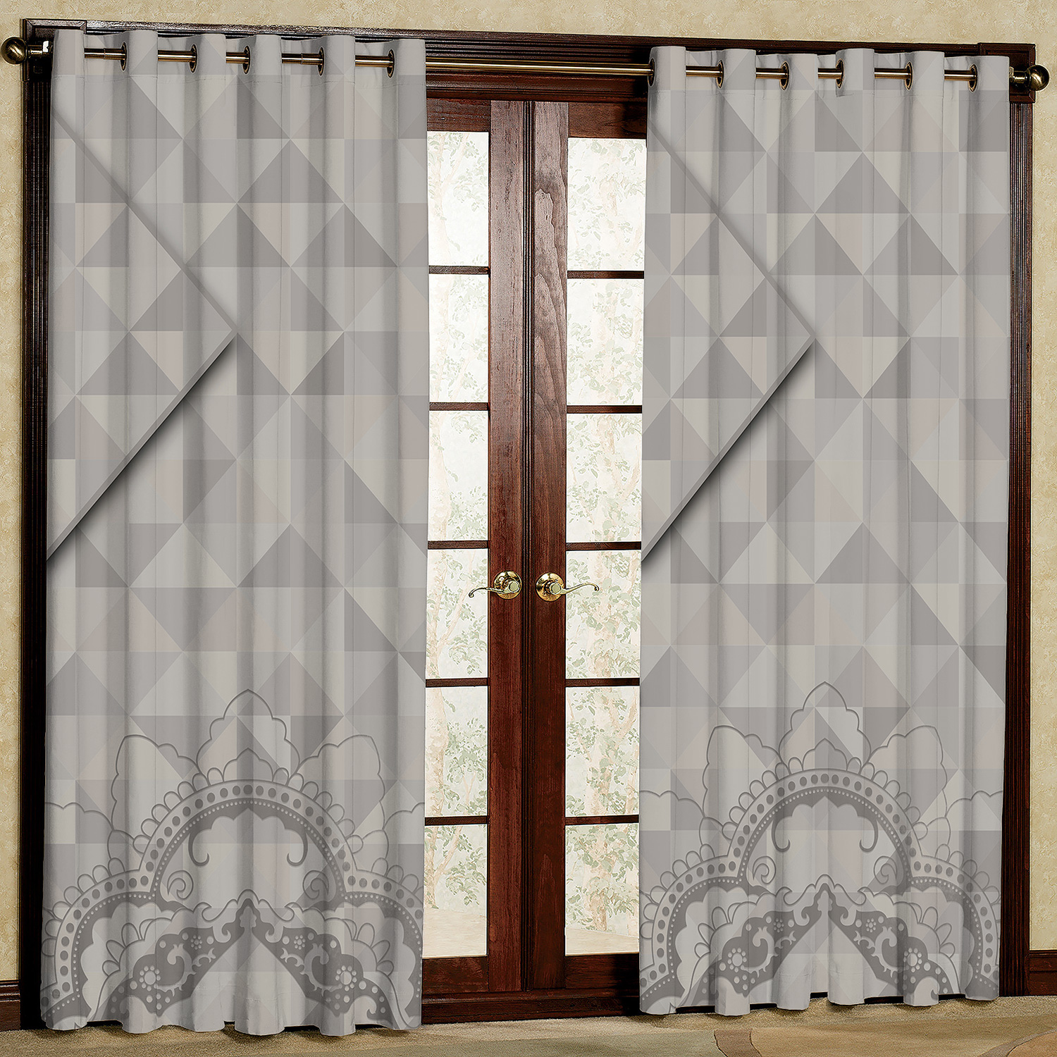 پرده مدل طرح دار مخمل پانچی کد 4143 سایز 200x140 سانتی متر