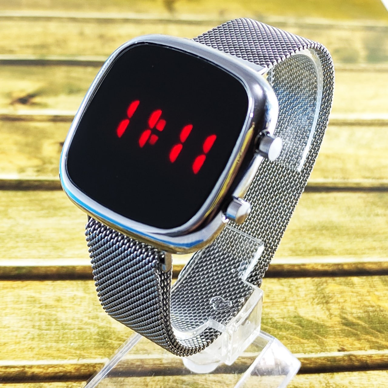  ساعت دکمه ای ال ای دی بند حصیری مربع پسرانه و دخترانه