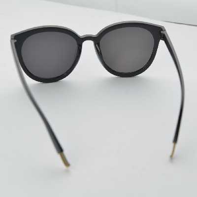 عینک آفتابی مدل KD9765