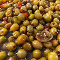 زیتون عسلی 500 گرمی ( گیل بانو)