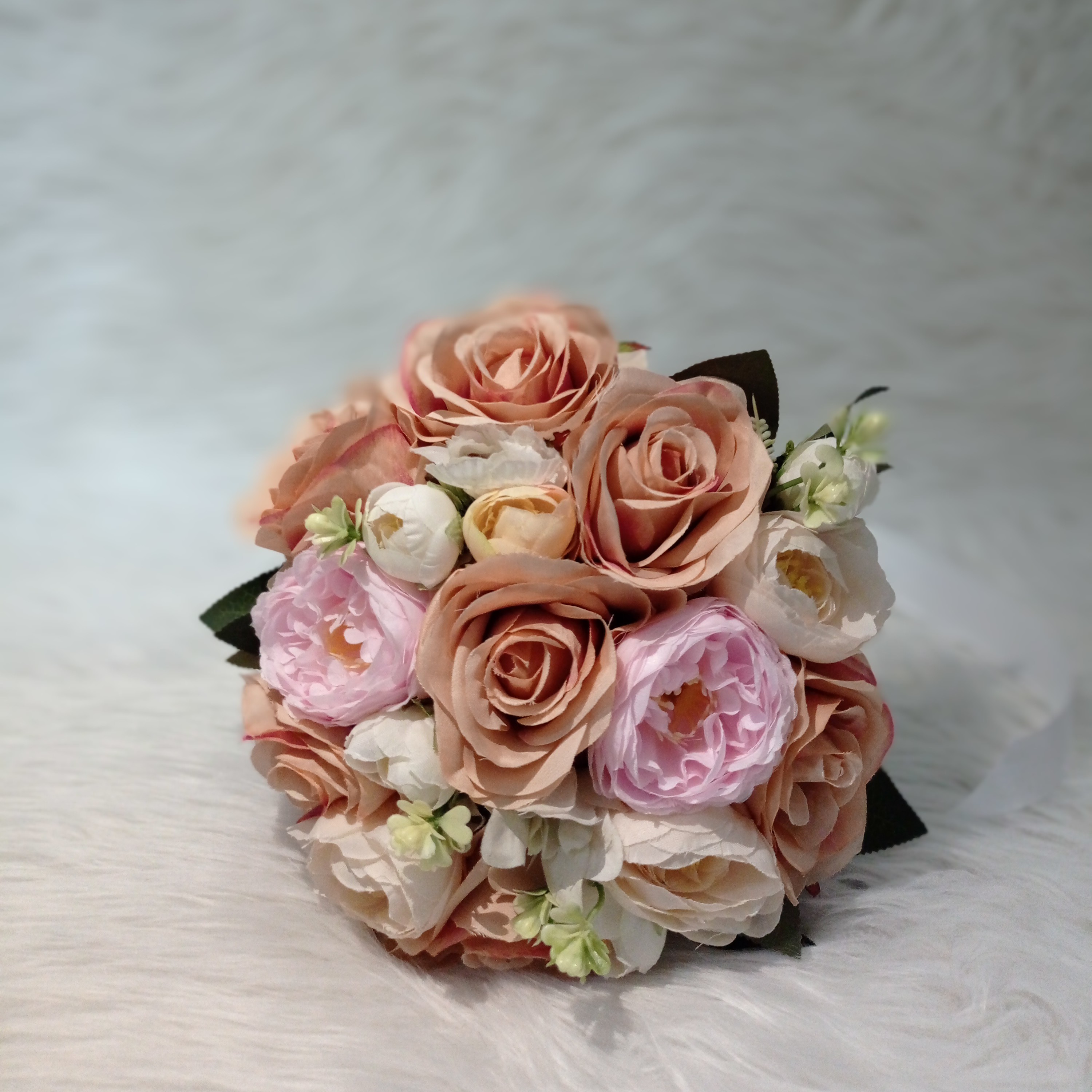 دسته گل مصنوعی