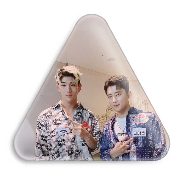 پیکسل خندالو طرح جی سف و بی ام گروه کارد مدل مثلثی کد 12395