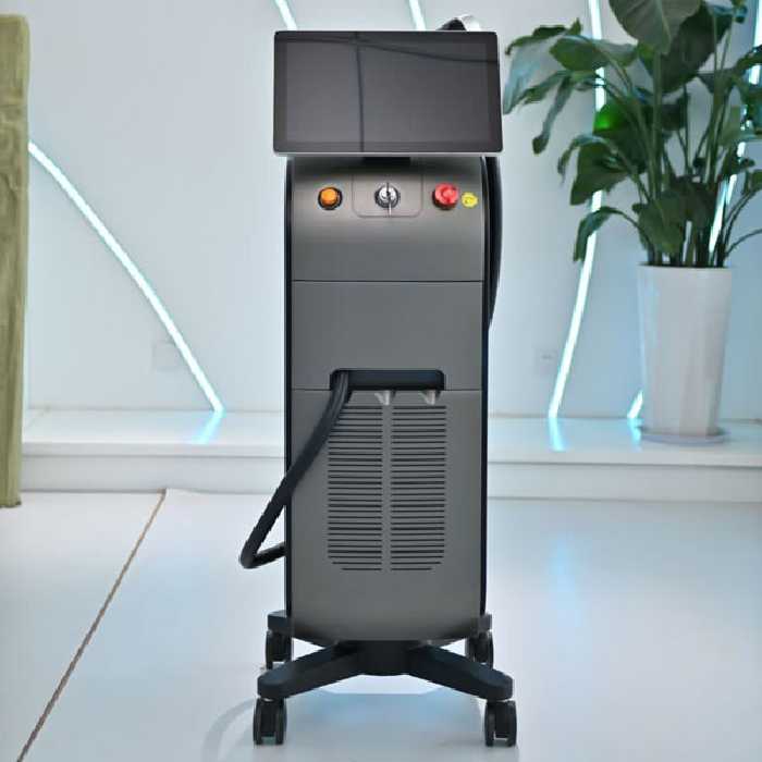 دستگاه لیزر تیتانیوم مکس برند DF