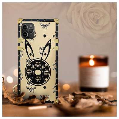 کاور مدل صندوقی کد 006 مناسب برای گوشی موبایل اپل iPhone 11 Pro به همراه آویز