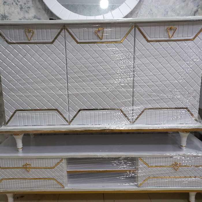 آیینه و کنسول ام  دی اف