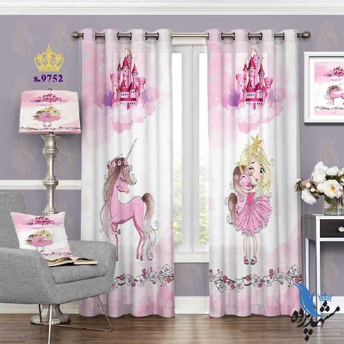 پرده پانچ کودک طرح دختر و اسب شاخدار کد S9752