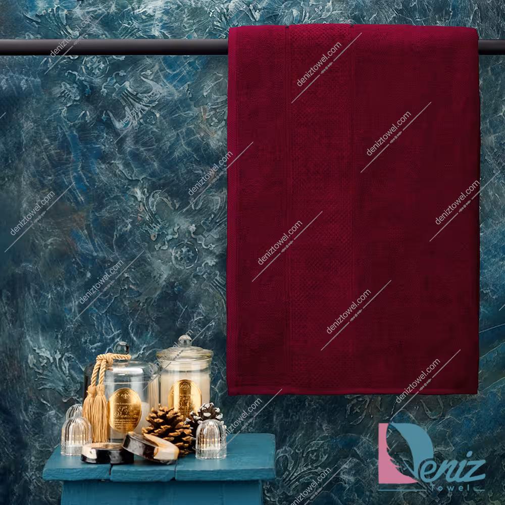 حوله استخری طرح ماکرو رنگ زرشکی