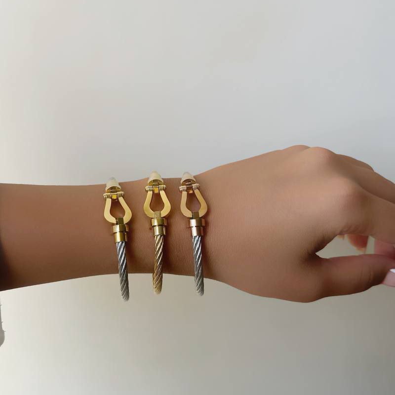 دستبند النگویی 