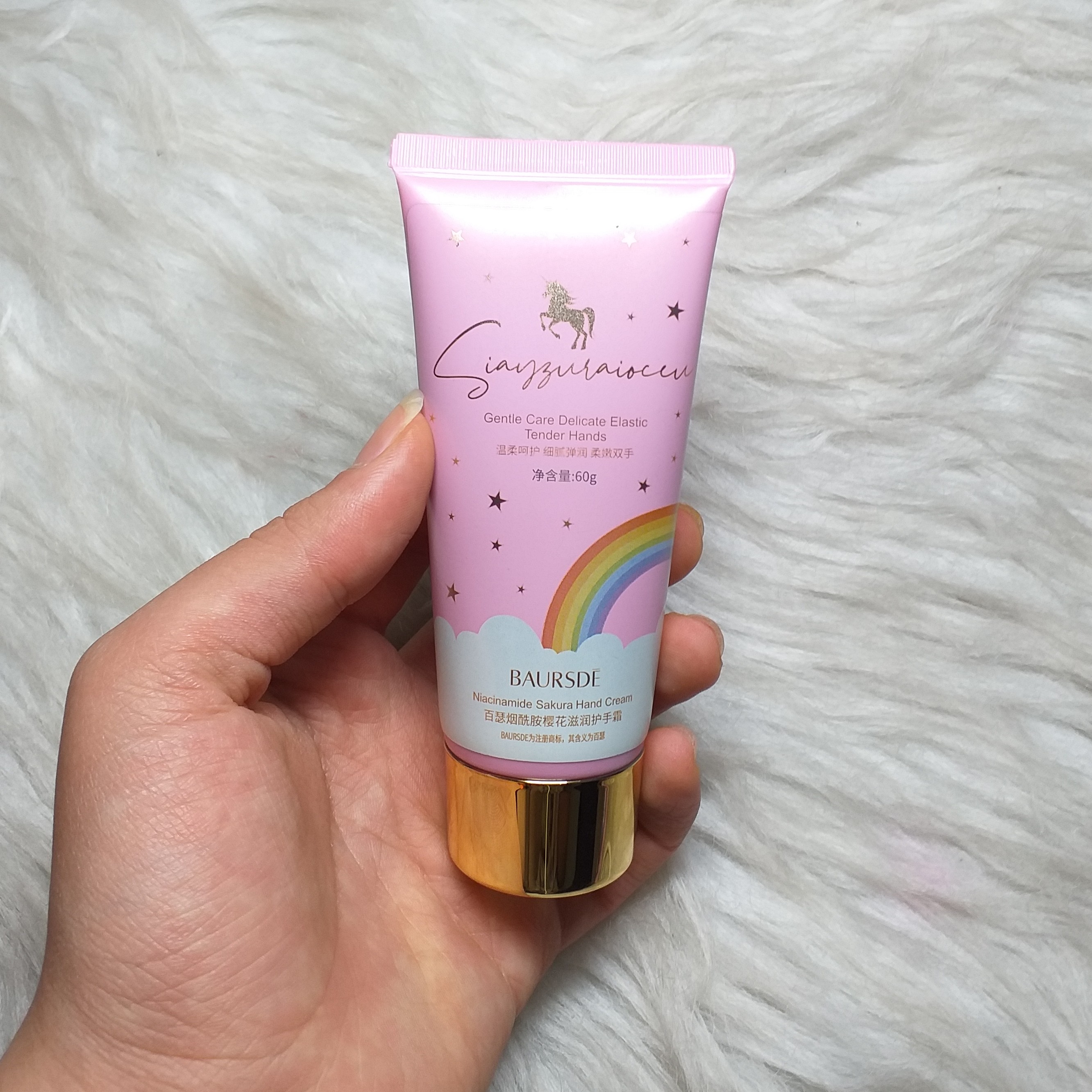 کرم مرطوب کننده یونیکورن