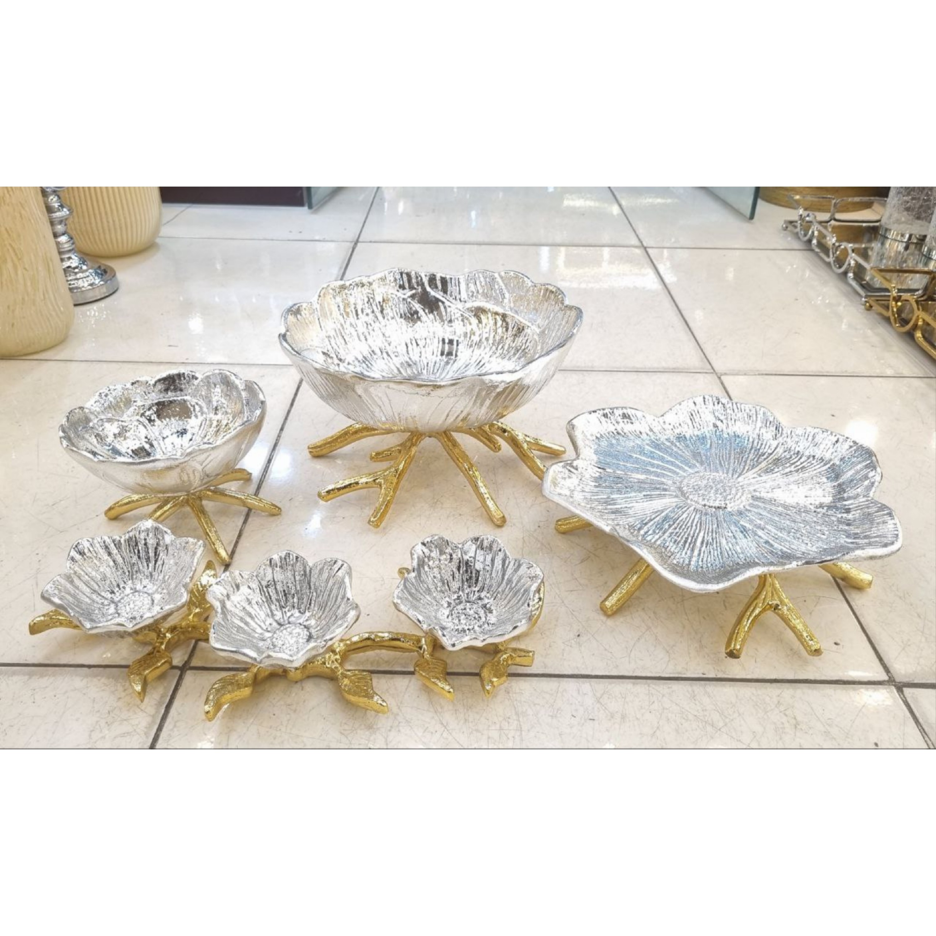 ست پذیرایی 4تیکه  لوتوس الومینیومی سایزبزرگ