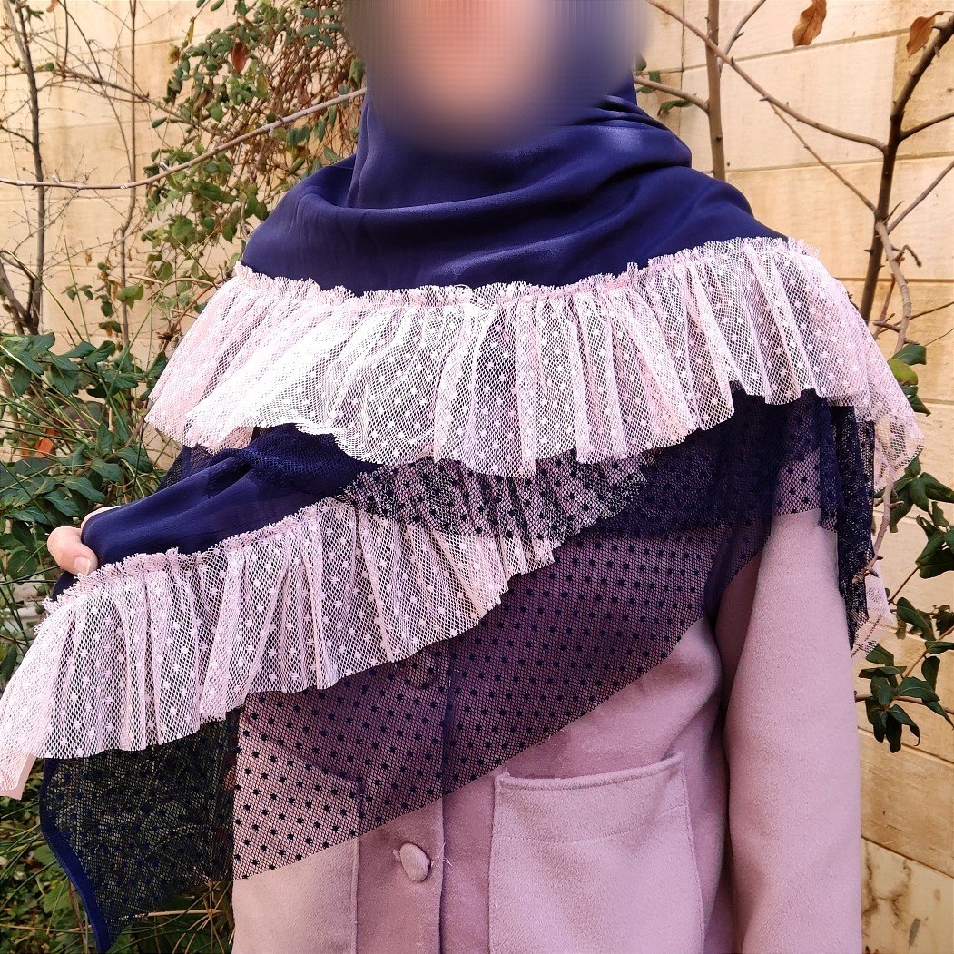 روسری وال اسلپ سرمه ای حاشیه دانتل خال دار چین چینی دو رنگ سرمه ای و صورتی با ارسال رایگان