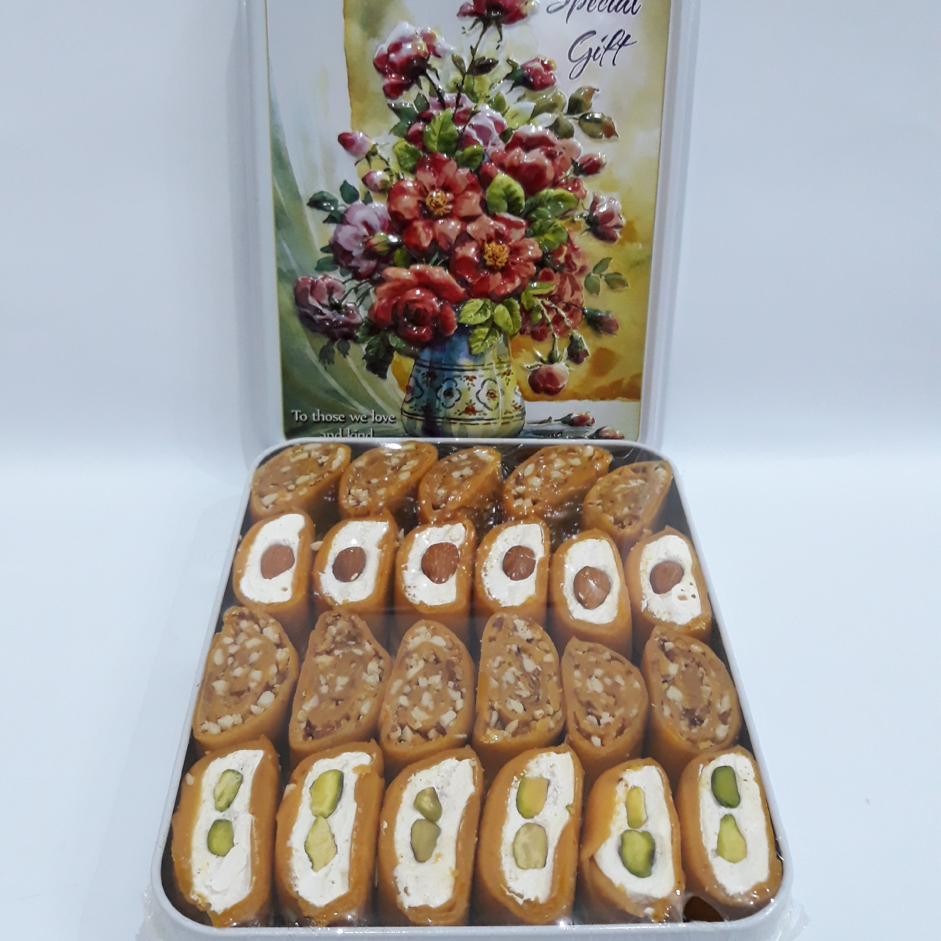 سوهان گزی آجیل مغزی مخصوص زعفرانی قوطی فلزی (700 گرمی)
