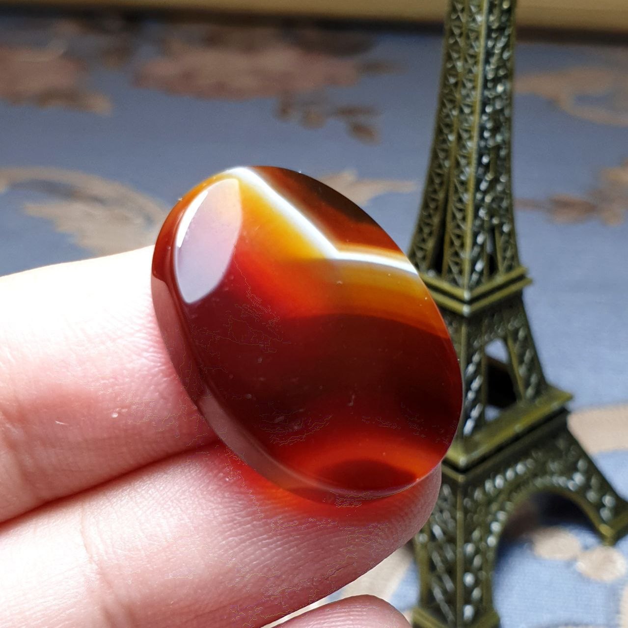  نگین فوق العاده زیبای سنگ عقیق سلیمانی بسیار خاص معدنی اصل خراسانی
کد 26953