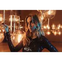 تابلو شاسی مدل بازیگر آنا د آرماس T6305