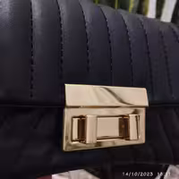 کیف دوشی تانیا