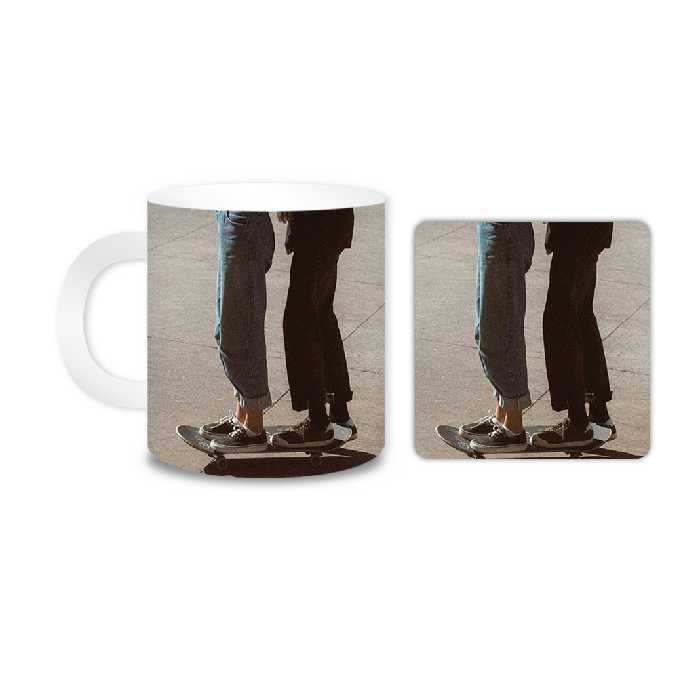 ماگ مدل اسکیت کد 1148 به همراه زیر لیوانی