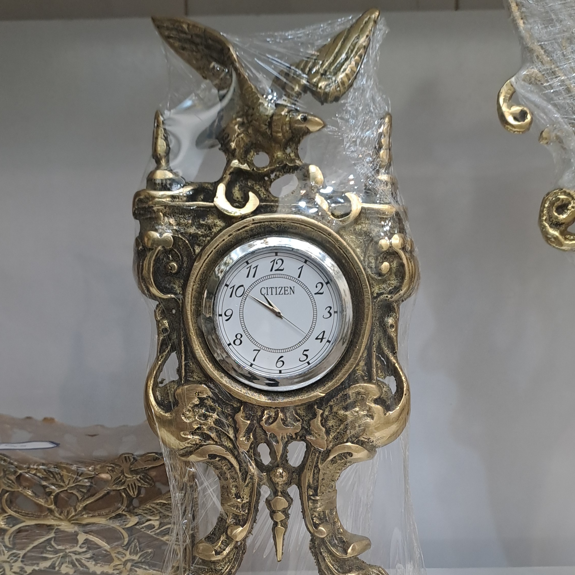 ساعت رومیزی برنزی طرح آشیانه