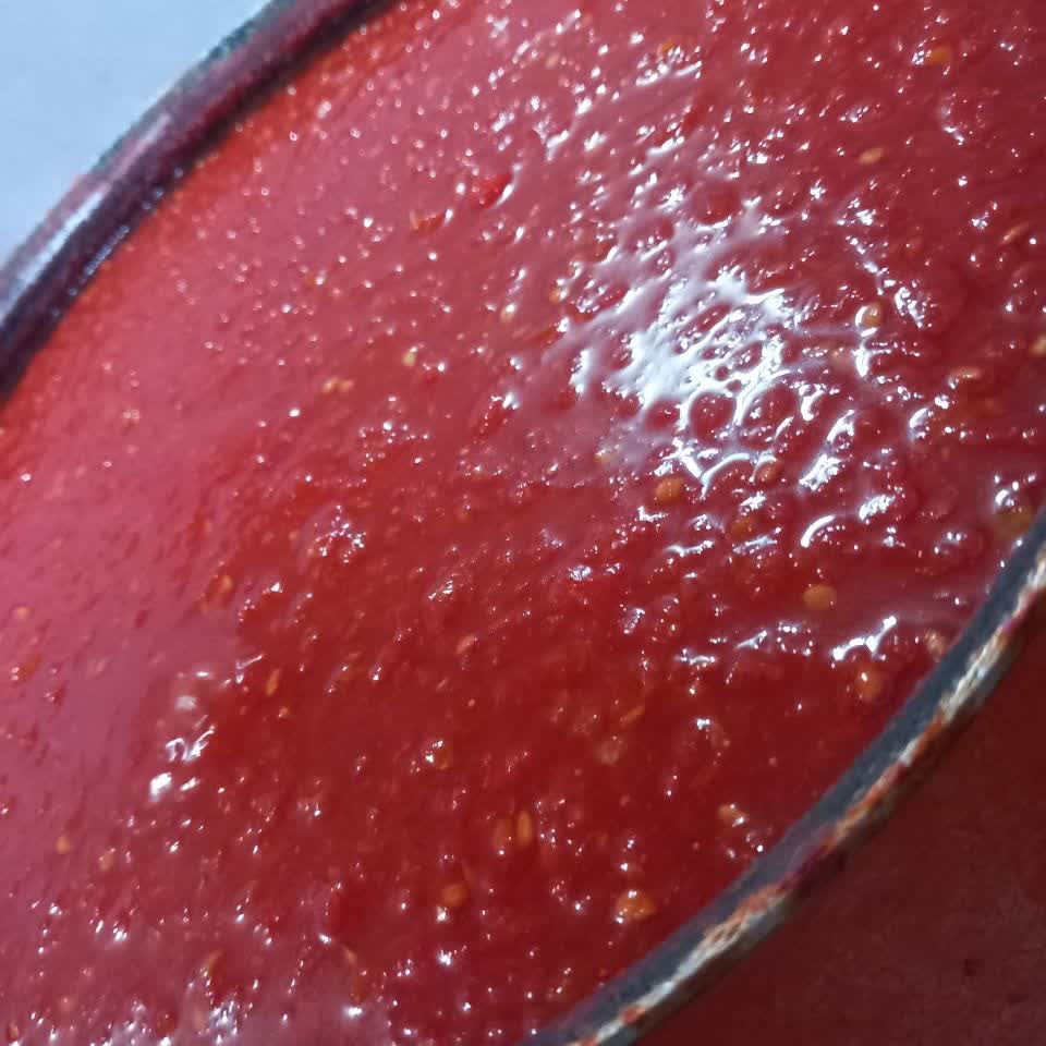 پوره گوجه فرنگی خانگی 500 گرمی